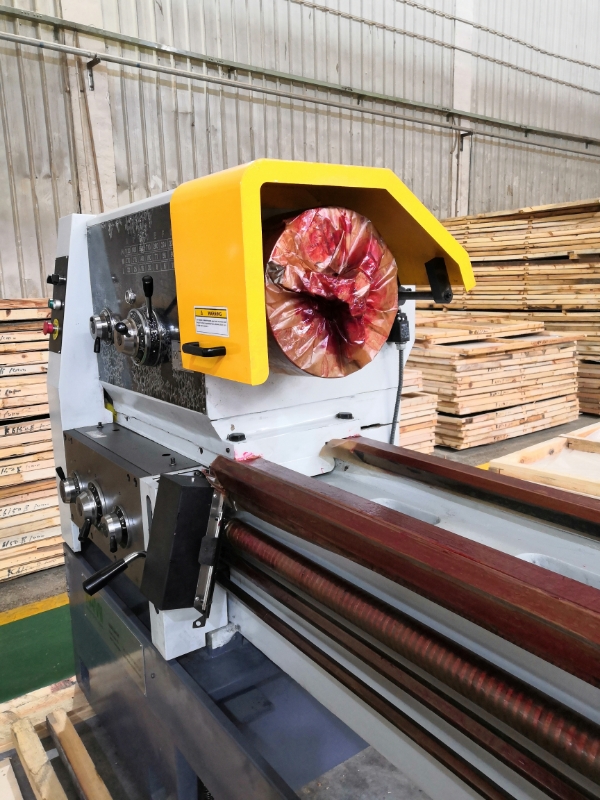 Airow CY6266Lx1000mm Big spind - đánh giá và giá Heavy Equipment De